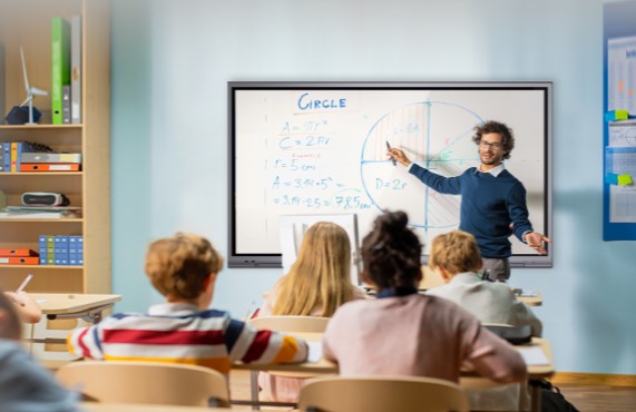 Smart-classrooms-for-every-student-and-every-subject